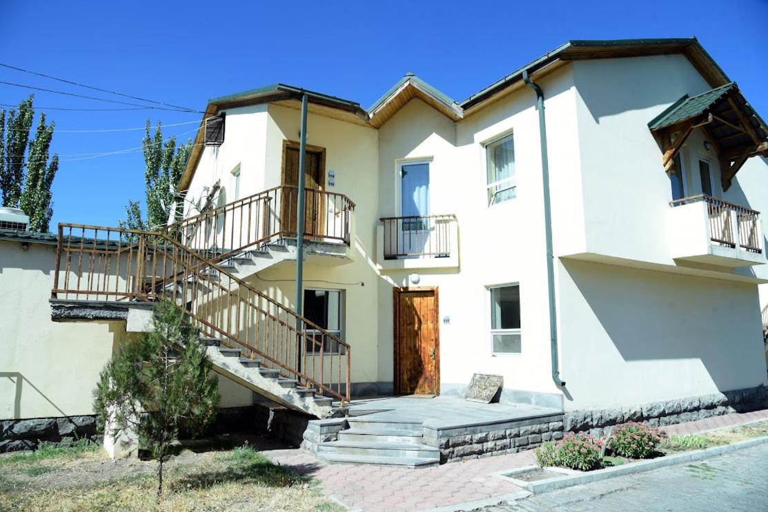 Armenian Village Park Hotel & Free Water Park, Gym Erivan Zimmer foto