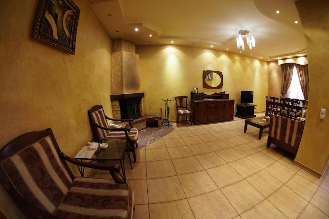 Armenian Village Park Hotel & Free Water Park, Gym Erivan Zimmer foto